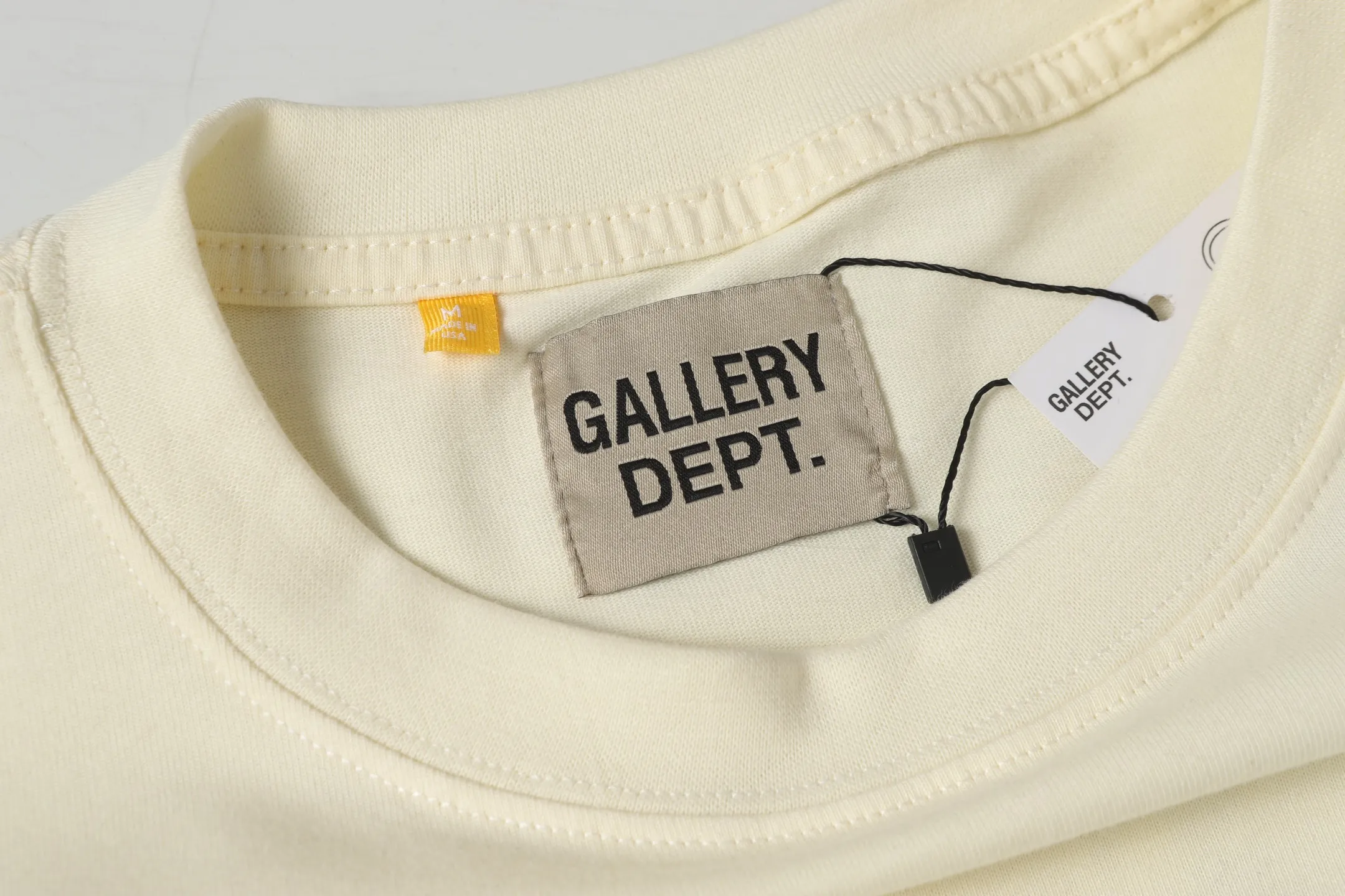 GALLERY.DEPT Summer new short-sleeved model number: D3315P110 Color: black apricot Size: S M L XL